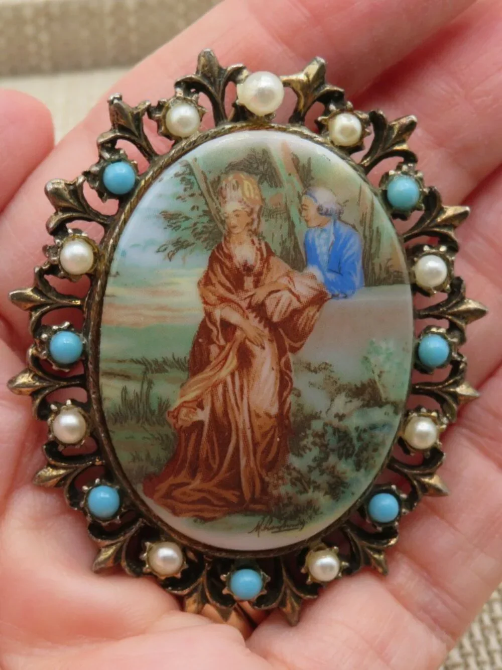 Vintage Courting Couple Scene Brooch